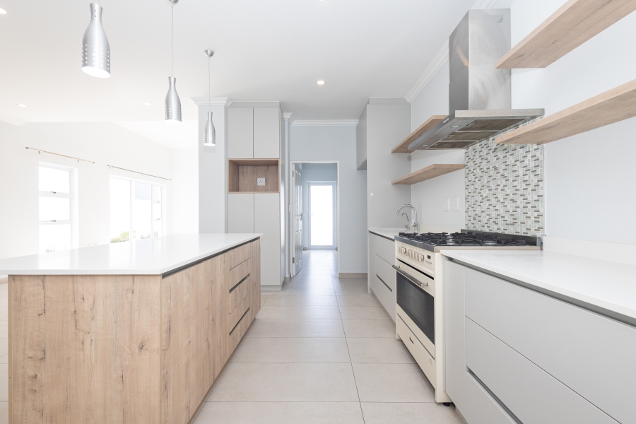 4 Bedroom Property for Sale in Sagewood Western Cape